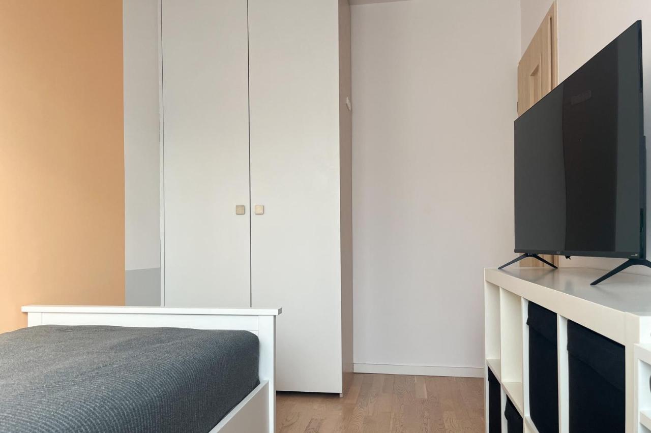 Shape&Color Premium Hostel Warsaw Exterior photo