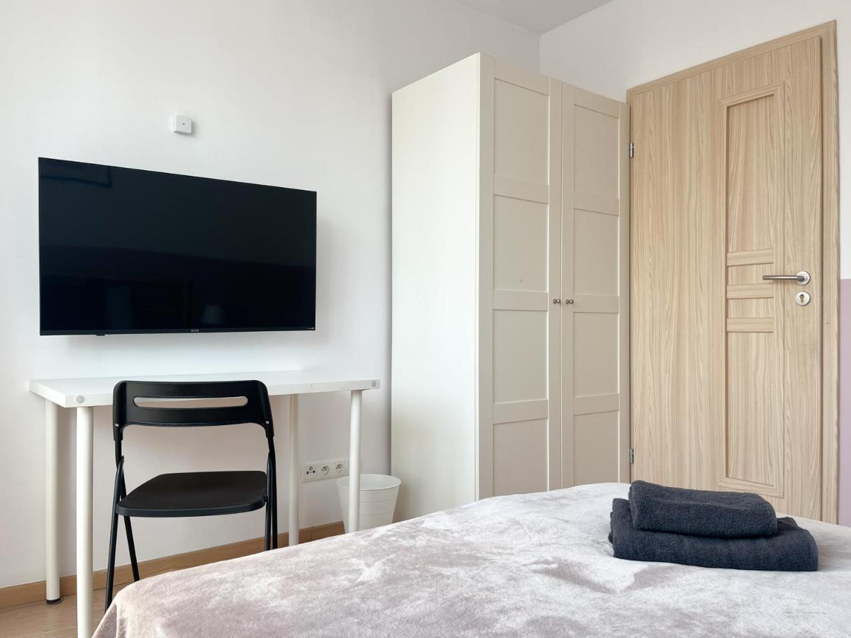 Shape&Color Premium Hostel Warsaw Exterior photo